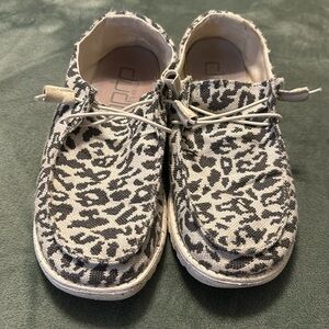 Hey Dude Wendy Shoes Ladies 10